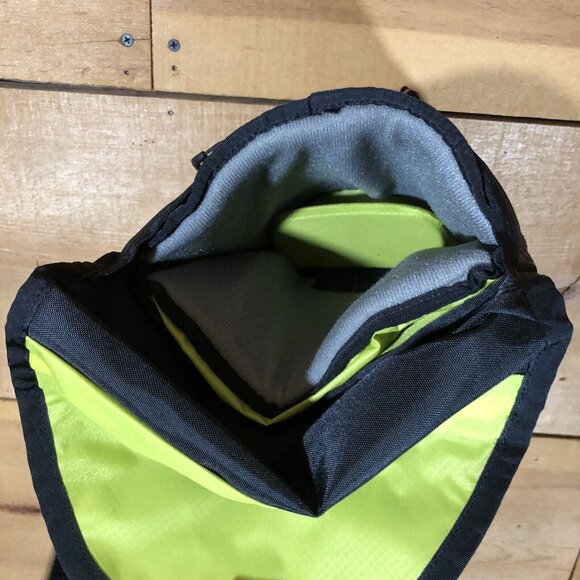 NEW Paago Works Focus Camera Shoulder Backpack Bag Padded Water Resistant Black - Picture 9 of 12